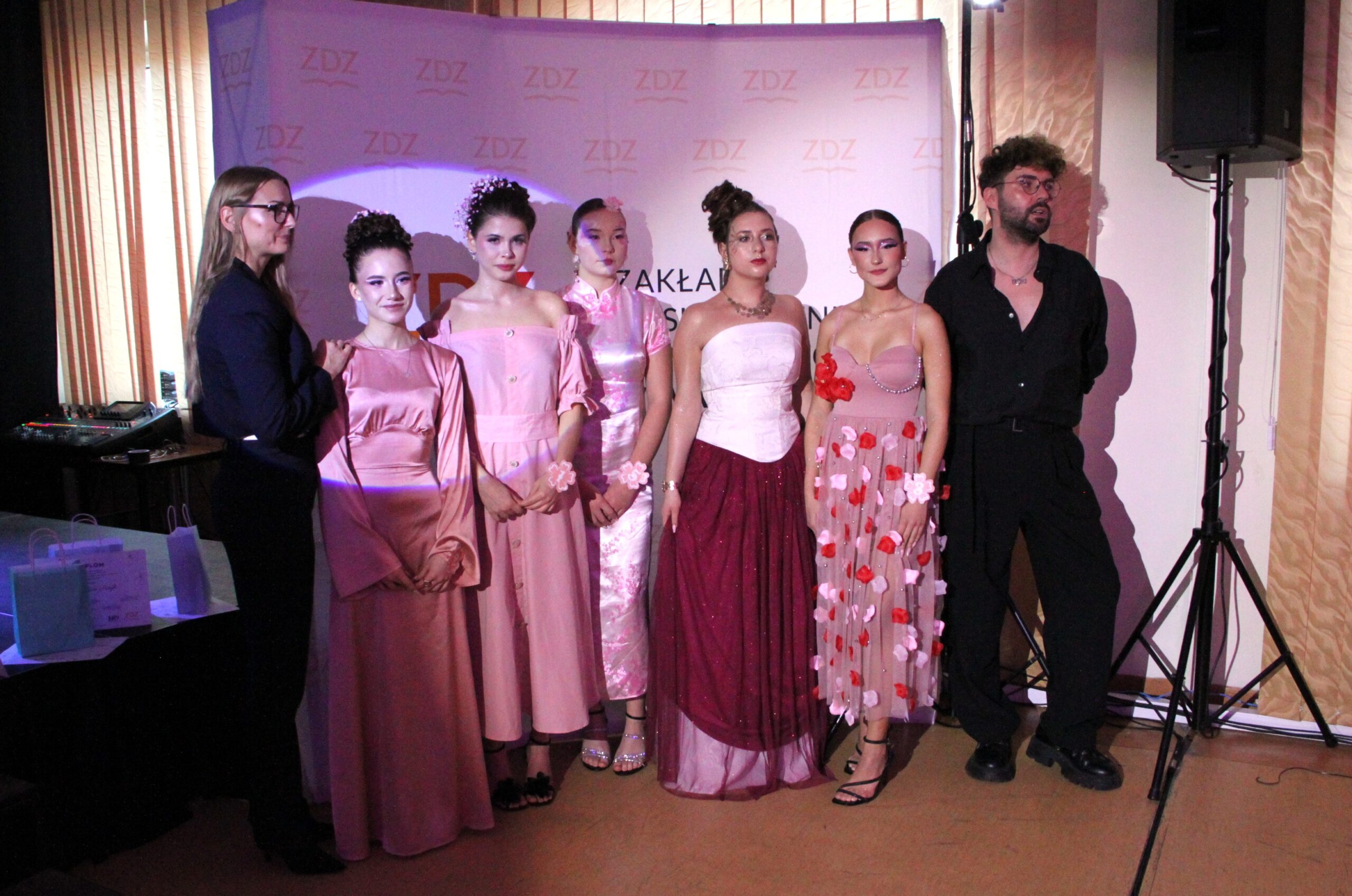 I Szkolny Konkurs Fryzjerski Niepublicznego Technikum Usługowego Zakładu Doskonalenia Zawodowego w Warszawie